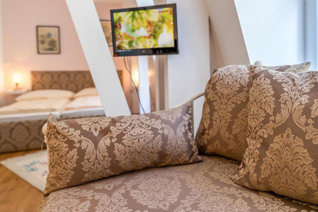 Romantisches Hotel Zur Post برودنباخ المظهر الخارجي الصورة