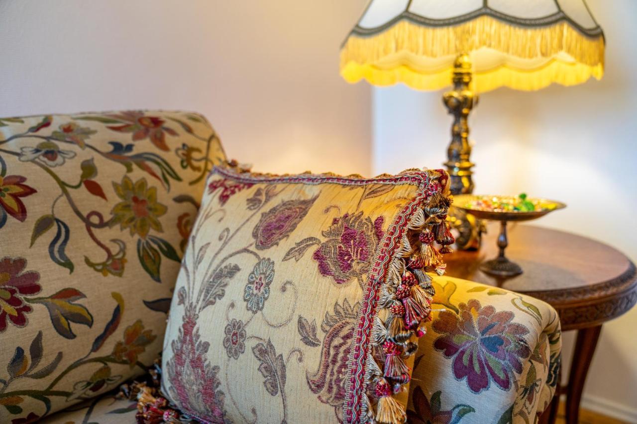 Romantisches Hotel Zur Post برودنباخ المظهر الخارجي الصورة